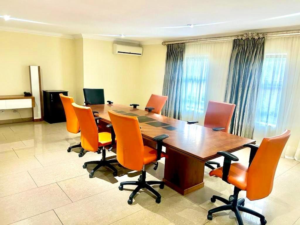 Karibu Leisure Resort Thapane 外观 照片