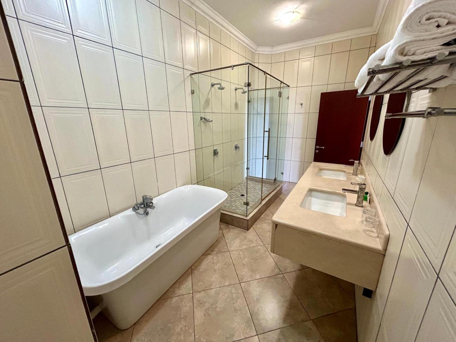 Karibu Leisure Resort Thapane 外观 照片