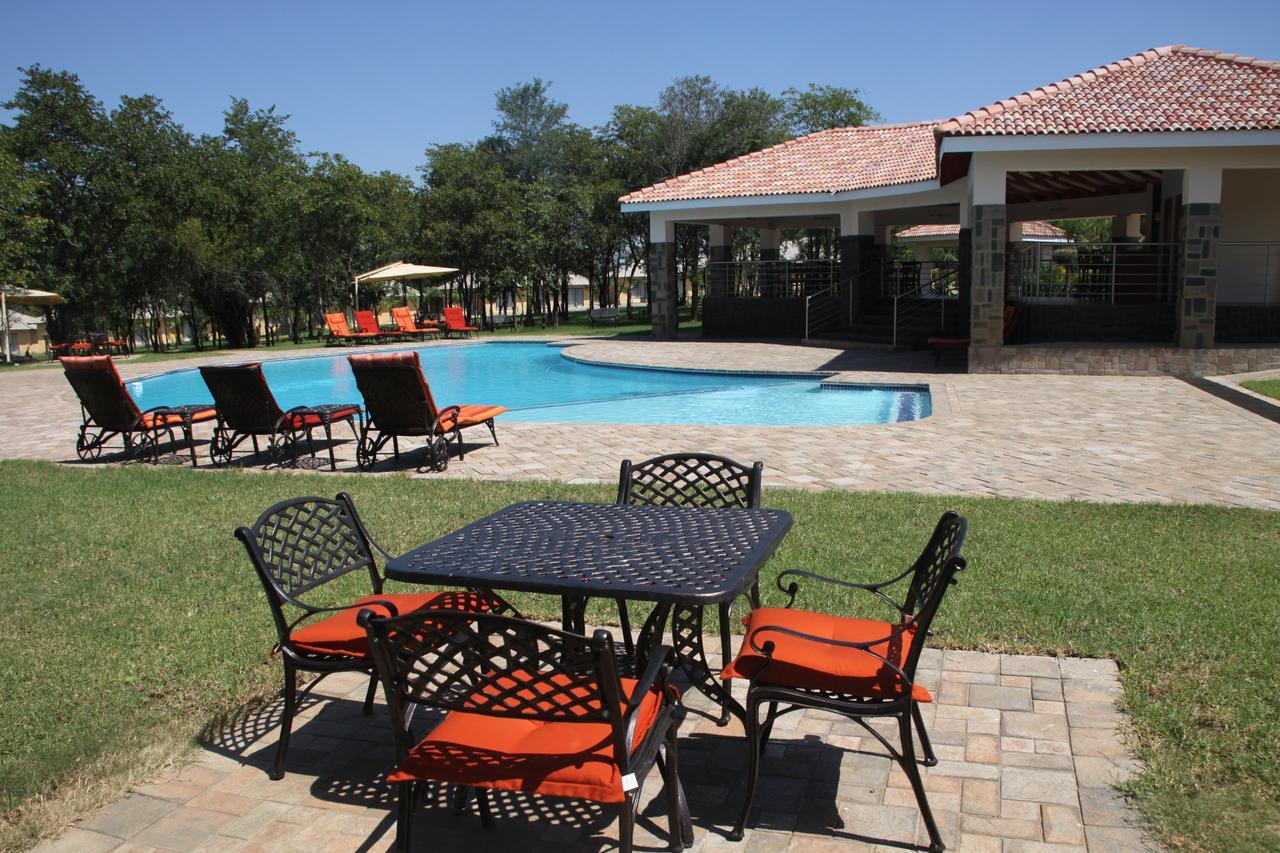 Karibu Leisure Resort Thapane 外观 照片